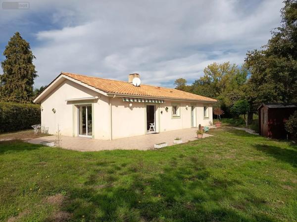 Achat - Maison Challans 85300 5 pièces 168 m 2 1957 m 2