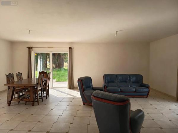 Achat - Maison Challans 85300 5 pièces 168 m 2 1957 m 2