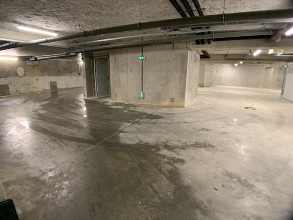 APPARTEMENT T2 A LOUER - BLOIS - EN RÉSIDENCE DE STANDING AVEC ASC, BALCON/TERRASSE, PARKING EN SS