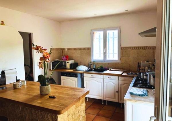 Maison en pierre 4 pièces 112 m2 à vendre, LORGUES