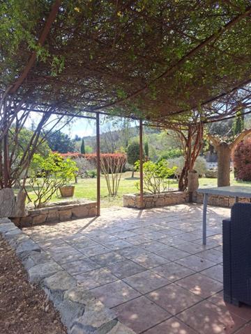 Maison en pierre 4 pièces 112 m2 à vendre, LORGUES