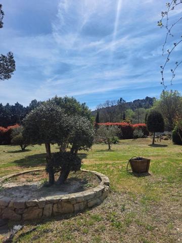 Maison en pierre 4 pièces 112 m2 à vendre, LORGUES