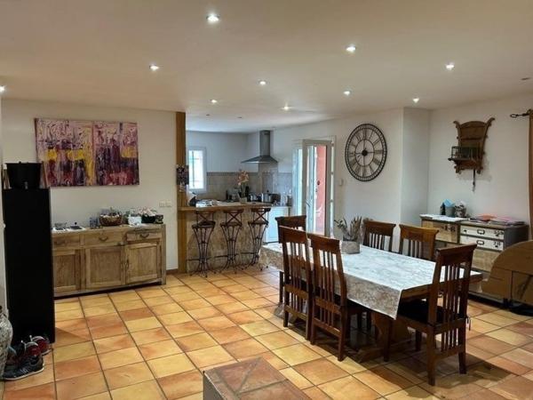 Maison en pierre 4 pièces 112 m2 à vendre, LORGUES