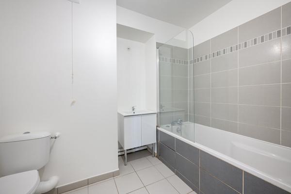 MAGNIFIQUE APPARTEMENT DERNIER ÉTAGE PLEIN SUD !