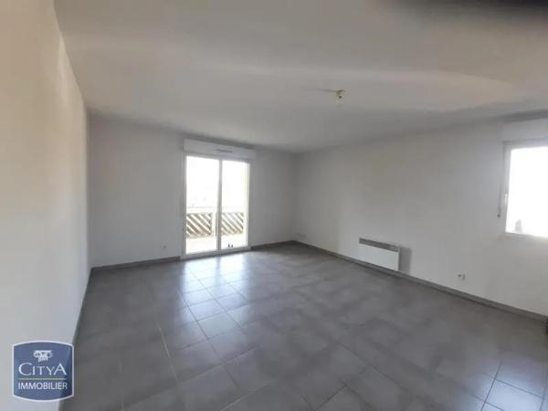 Appartement à louer 3 pièces 66.64m² Penne-d'Agenais (47140)