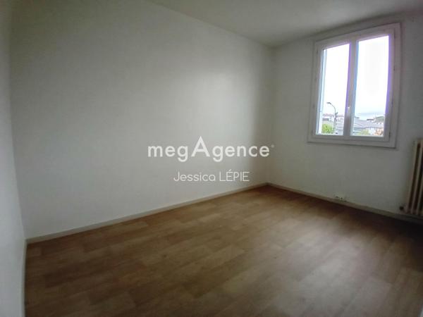 Appartement à NIORT, 79000 - 3 pièces 64m²