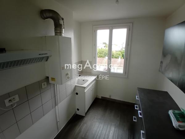 Appartement à NIORT, 79000 - 3 pièces 64m²