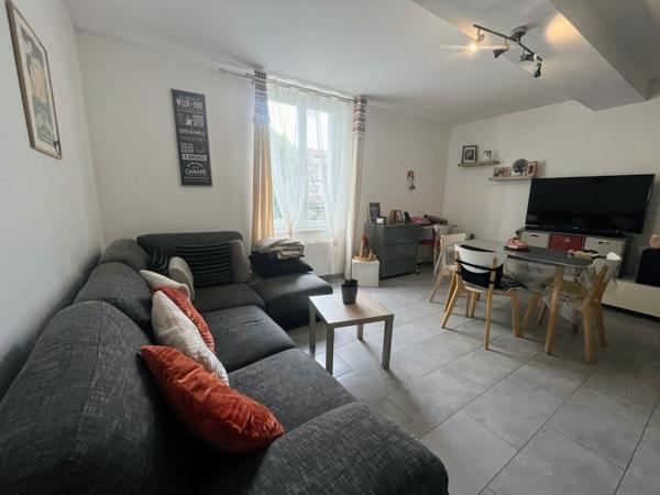 Appartement à vendre 138 320 € Pons 4 p 78 m² DPE C
