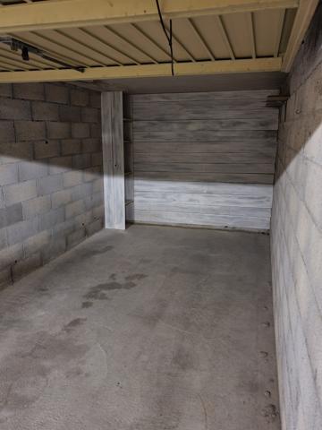 LOCATION GARAGE FERME PUYRICARD RESIDENCE LE TOPAZE