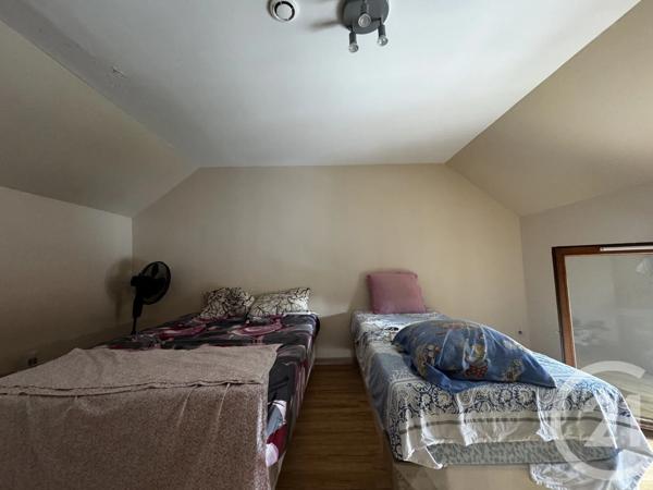 Immeuble à vendre  110 m 2   SARCELLES  - 95