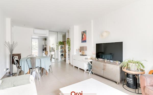 Appartement à vendre    3 pièces •  Marseille 7