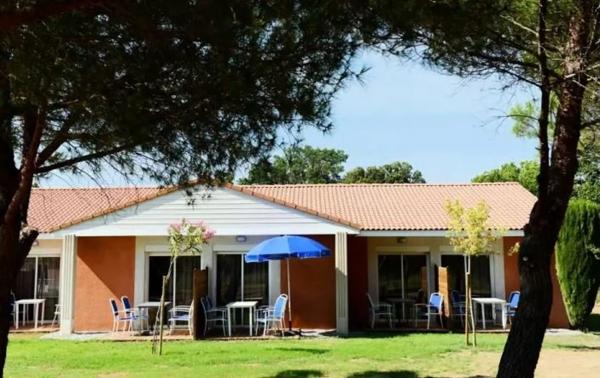 INVESTISSEMENT LOCATIF – SALLELES D’AUDE – Résidence de tourisme Odalys Vacances Côté Canal – 8.22% de rentabilité