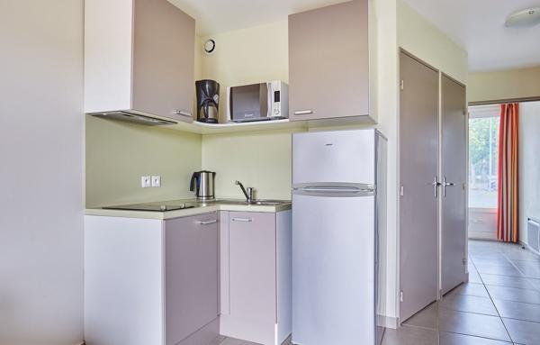 INVESTISSEMENT LOCATIF – SALLELES D’AUDE – Résidence de tourisme Odalys Vacances Côté Canal – 8.22% de rentabilité