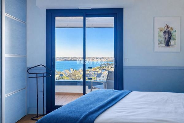 Maison avec vue mer panoramique, à pied du centre de Perros-Guirec