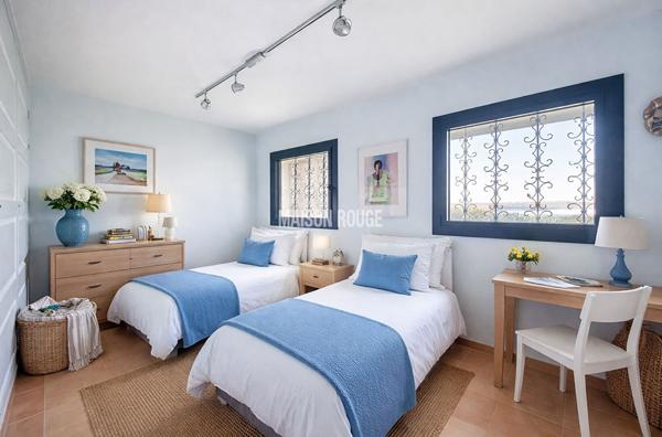 Maison avec vue mer panoramique, à pied du centre de Perros-Guirec
