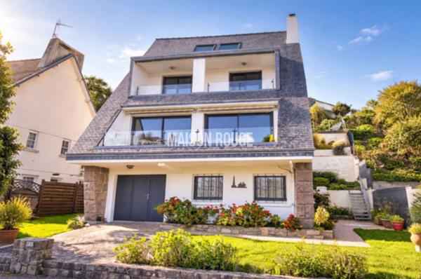 Maison avec vue mer panoramique, à pied du centre de Perros-Guirec
