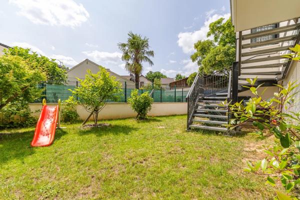 3 pièces avec balcon et jardin privatif de 89 m2, dans une copropriété récente