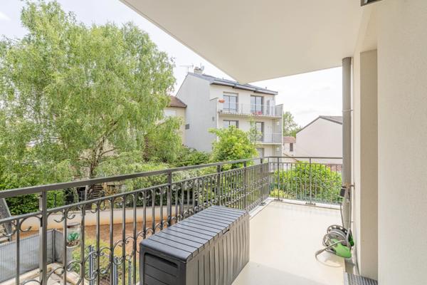 3 pièces avec balcon et jardin privatif de 89 m2, dans une copropriété récente