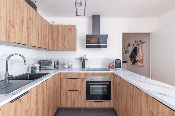 3 pièces avec balcon et jardin privatif de 89 m2, dans une copropriété récente