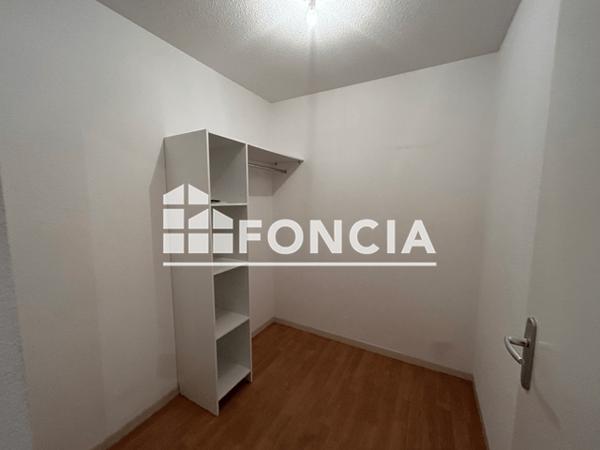 Location Appartement 3 pièces 64.84 m² - 7 AVENUE SAINT JOSEPH Lourdes 65100