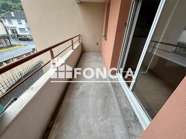Location Appartement 3 pièces 64.84 m² - 7 AVENUE SAINT JOSEPH Lourdes 65100