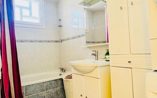 Appartement à vendre    4 pièces • 65 m2 Garges-lès-Gonesse