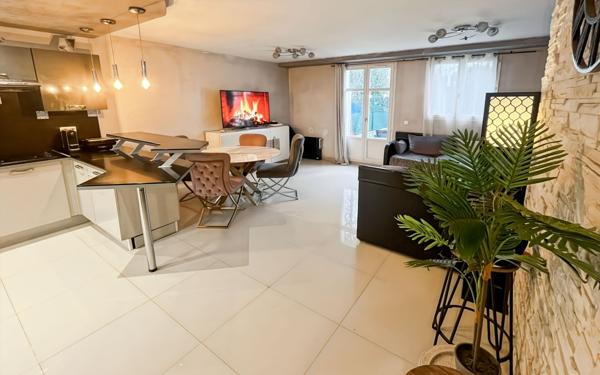 Maison à vendre    4 pièces • 82 m2 Cergy