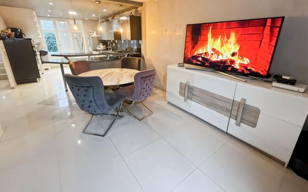 Maison à vendre    4 pièces • 82 m2 Cergy