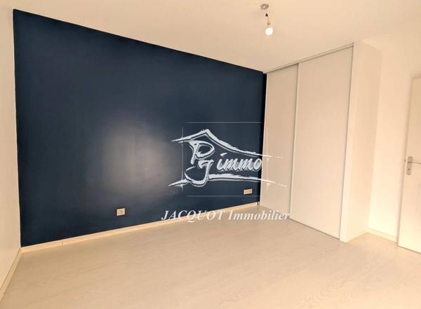 Vente immobilière : Appartement à Halluin  3 pièces 72.4 m² 199 500 €- Jacquot Immobilier.