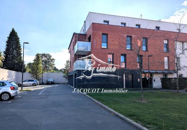 Vente immobilière : Appartement à Halluin  3 pièces 72.4 m² 199 500 €- Jacquot Immobilier.