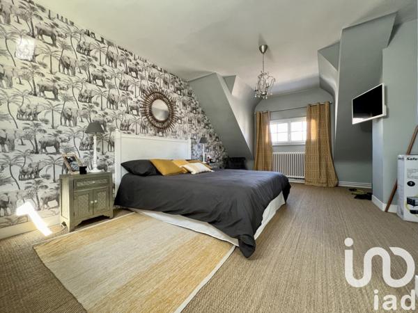 Maison à vendre 6 pièces 171 m² Épône