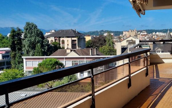 Appartement à vendre    5 pièces • 119,50 m2 Pau