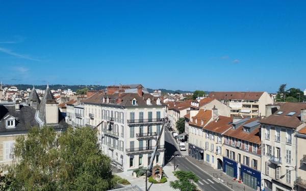 Appartement à vendre    5 pièces • 119,50 m2 Pau