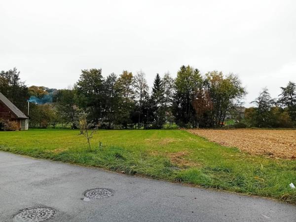 Terrain plat, au calme, vue imprenable