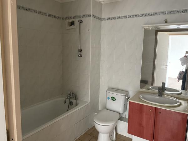 Appartement
                                                                                                                                                                                                                                                                                                                        2 pièce(s)                                                                                                                                                                                                          1 chambre(s)                                                                                                                                                                                                          45  m²