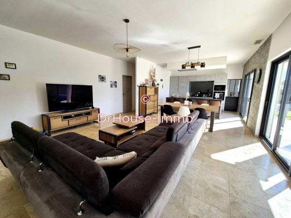 Maison à vendre 5 pièces de 178 m²