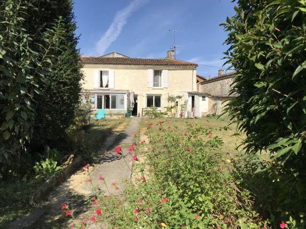 Maison à louer |  Javrezac |  5 pièces | 156 m²