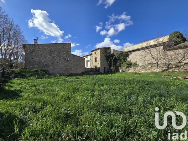 Maison de village 4 pièces de 130 m² à Villeneuve-les-Corbières (11360)