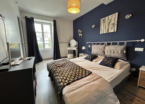 Maison à louer    4 pièces •  Mer