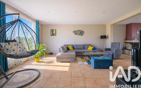 Maison à vendre 6 pièces 157 m² Saint-Saturnin