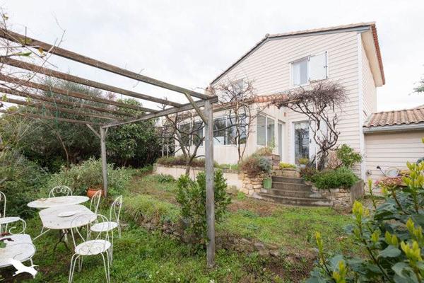 Maison à vendre |  Saint-Georges-d'Orques |  5 pièces | 105 m²