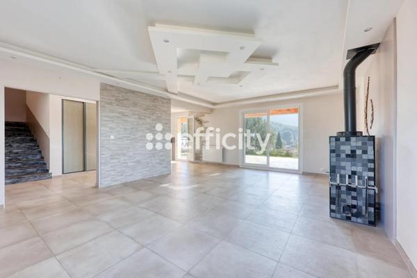 Maison 4 pièces - 130 m² Bien prestige