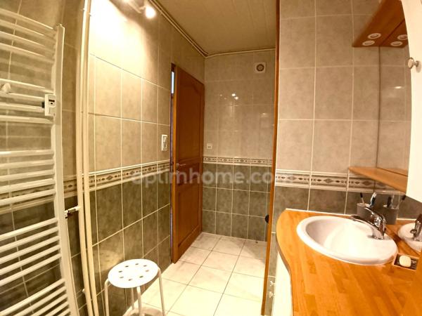 Appartement à vendre 2 pièces, balcon et garage sur ARRAS centre.