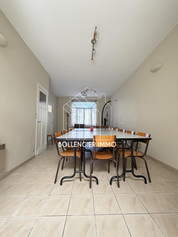 Maison 8 pièce(s) 2 chambre(s) 86 m²