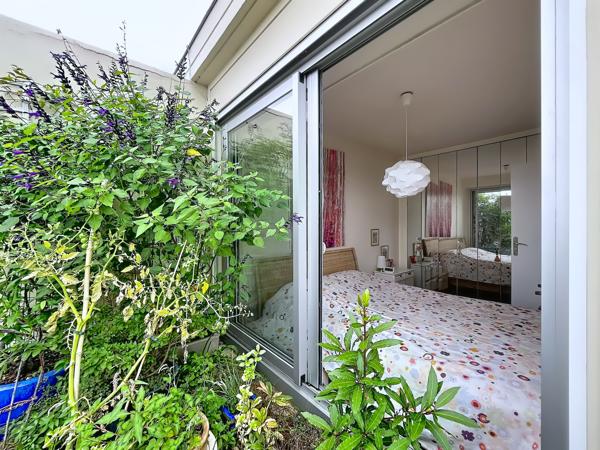 Appartement
         2 pièces
        - 58 m² Exclusivité 199 000 € *