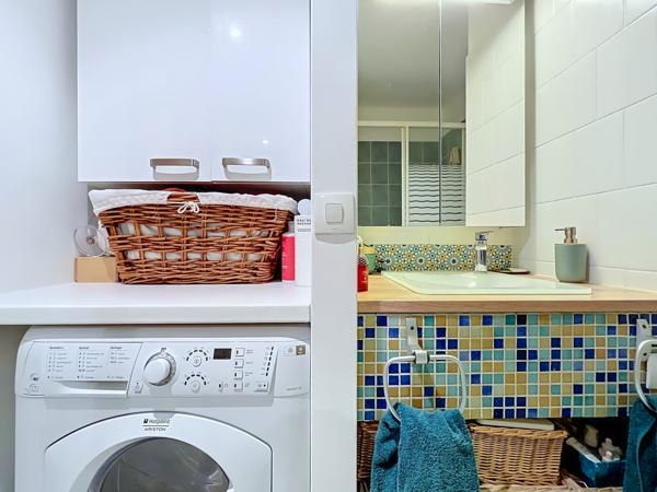 Appartement
         2 pièces
        - 58 m² Exclusivité 199 000 € *