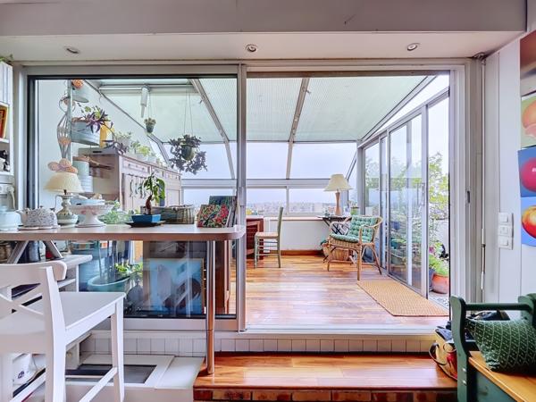 Appartement
         2 pièces
        - 58 m² Exclusivité 199 000 € *