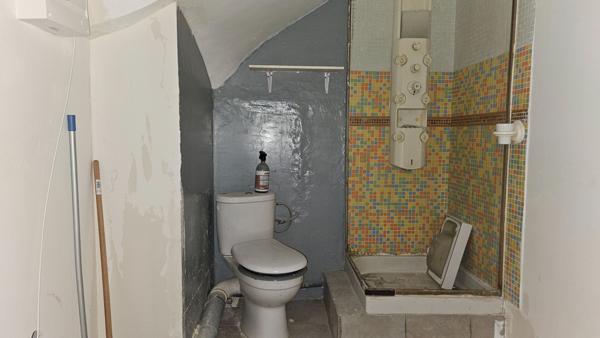 Local à usage de magasin entièrement rénové hypercentre Ferrières