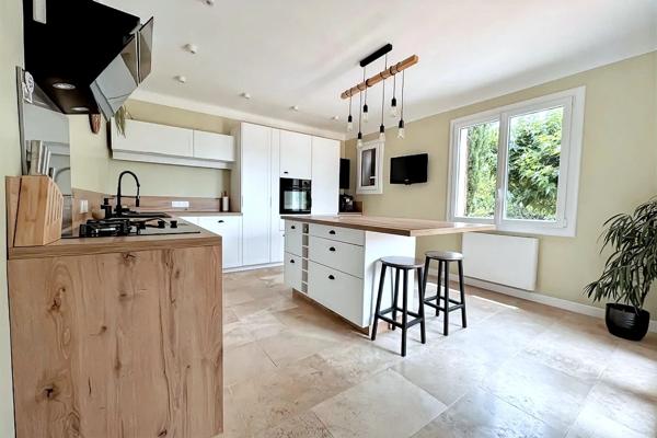 Sorgues (84700) Maison Sorgues 7 pièce(s) 180 m2