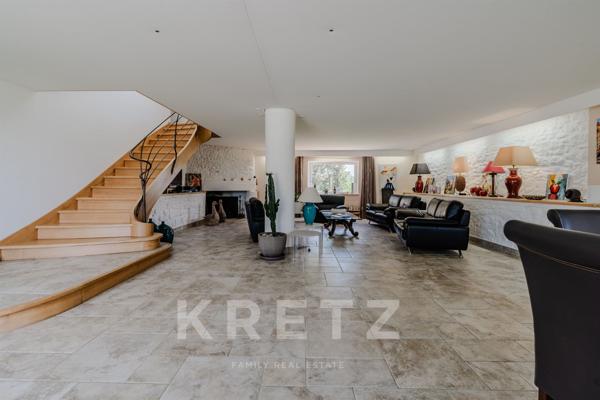 Domaine de prestige de 560 m² habitables – 50 hectares – 5 suites parentales – Piscine – Dépendances
